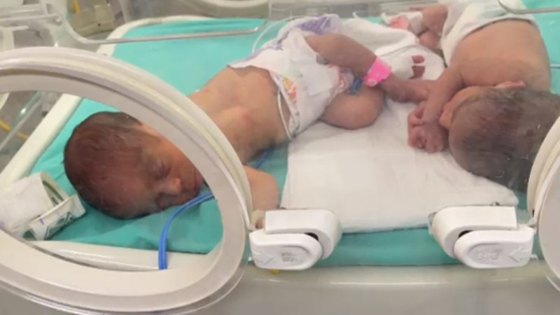 Gazze'de yeni doğan bebekler can çekişiyor!