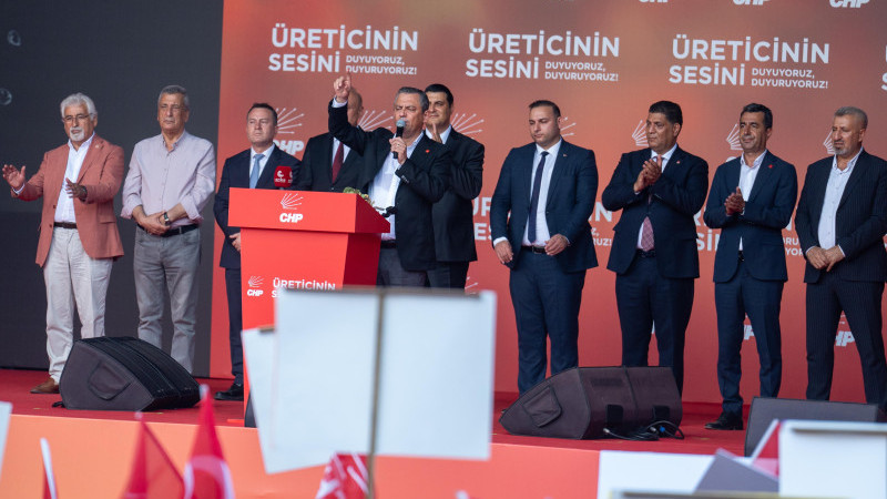 ÖZEL, FISTIK ÜRETİCİLERİNİN SORUNLARINI GÜNDEME GETİRDİ