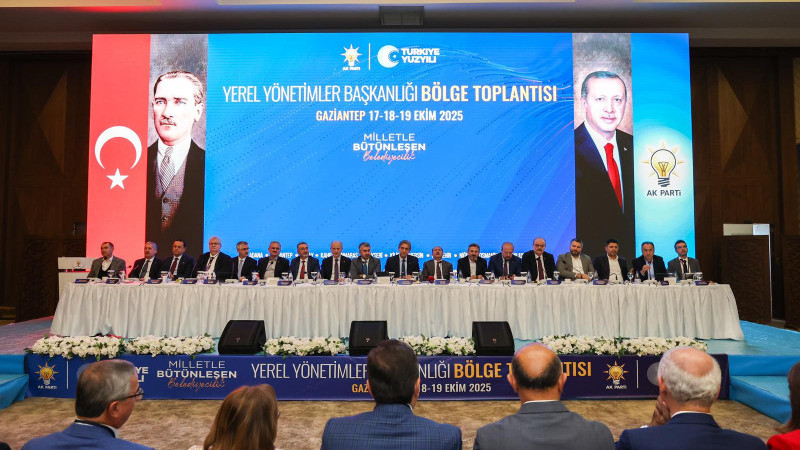 YEREL YÖNETİMLER BÖLGE TOPLANTISI GAZİANTEP’TE TAMAMLANDI