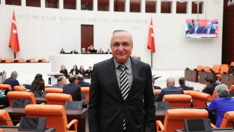 CHP’Lİ MERİÇ’TEN DEPREMZEDELER İÇİN ÇAĞRI: