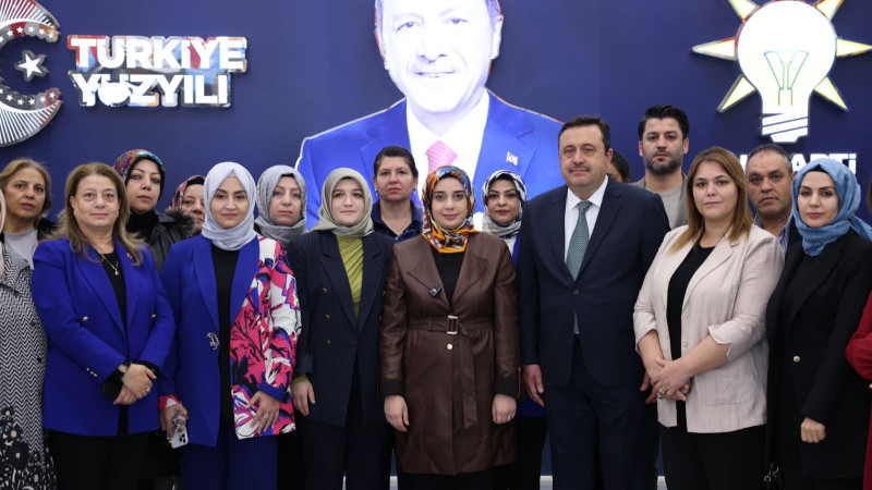 İL KADIN KOLLARI BAŞKANI ŞAHİN, “KADINA YÖNELİK ŞİDDETLE MÜCADELE 23 YILLIK DEVLET POLİTİKAMIZDIR” 