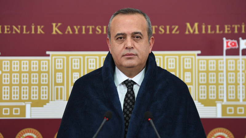 GAZİANTEP MİLLETVEKİLİ ERTUĞRUL KAYA'DAN BATTANİYELİ PROTESTO