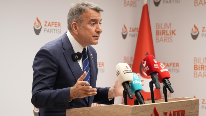 DAHA İYİ GÖRSÜN DİYE GÖZ AMELİYATI OLAN ÖCALAN’LA PAZARLIK MASASINA OTURANLAR, GÖZLERİNİ KAYBETMİŞ 