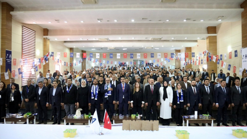 KARKAMIŞ’TA ANAHTAR PARTİ RÜZGARI: BARAK BÖLGESİNİN SORUNLARI MASAYA YATIRILDI.