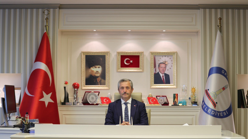 BAŞKAN TAHMAZOĞLU 30 AĞUSTOS ZAFER BAYRAMINI KUTLADI