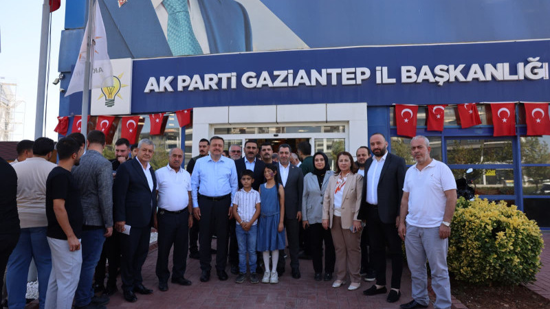 AK PARTİ GAZİANTEP’TEN EĞİTİME GÖNÜLDEN DESTEK