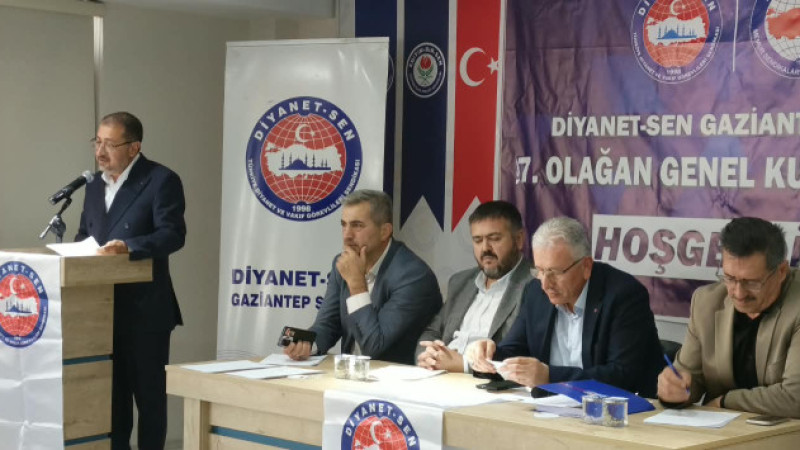 DİYANET-SEN GAZİANTEP ŞUBESİ 7. OLAĞAN GENEL KURULUNU COŞKUYLA GERÇEKLEŞTİRDİ